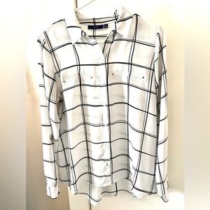 Apt. 9 white and black blouse M